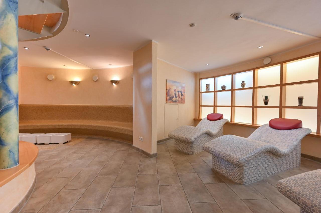 Weinbauer Hotel 3*